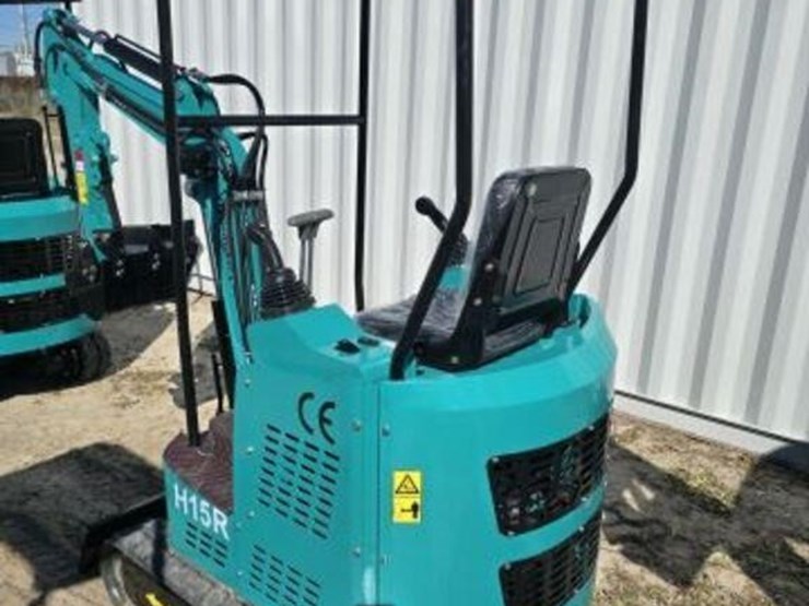 cfg-mini-excavator-h15r-image-4