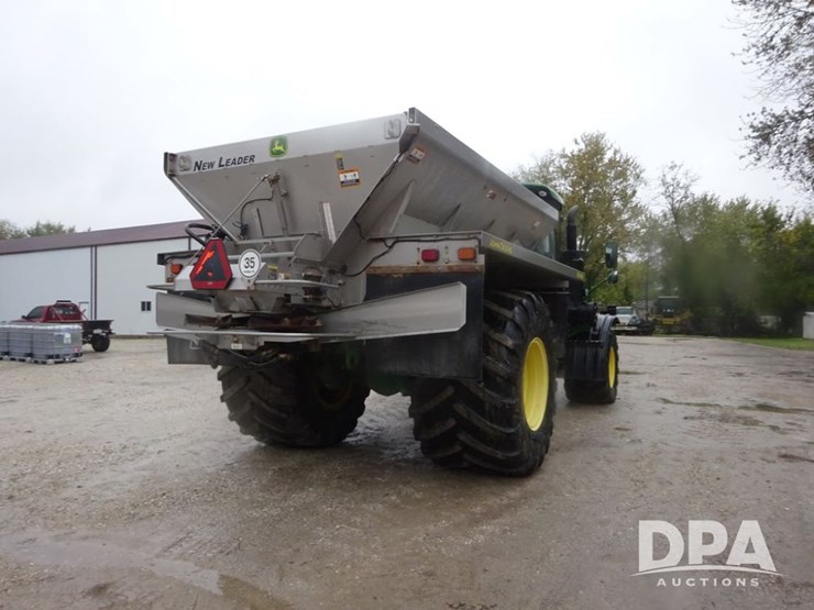 2018-john-deere-f4365-image-24