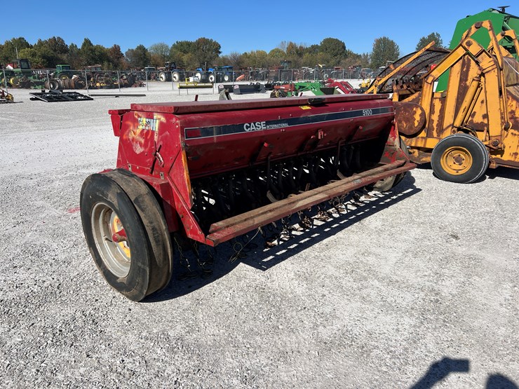 case-ih-5100-image-4