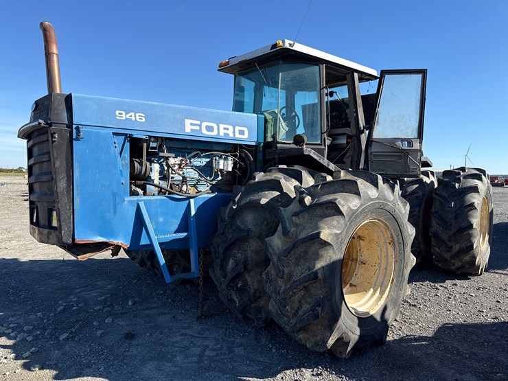 ford-tractor-image-1