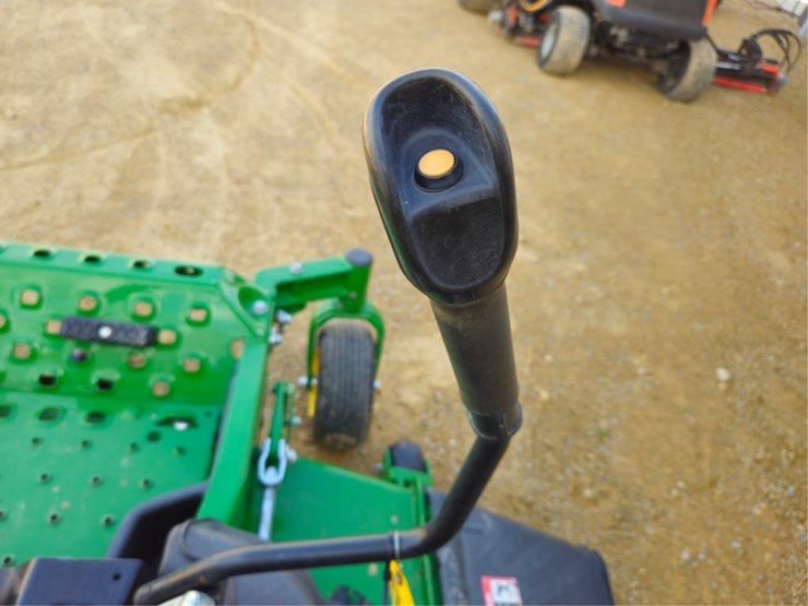 2022-john-deere-z950r-image-21