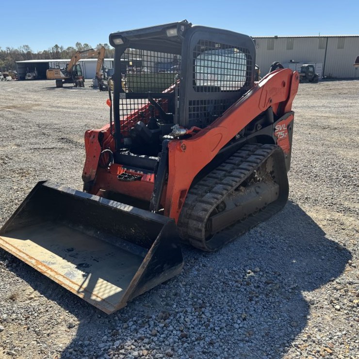 2017 KUBOTA SVL75-2
