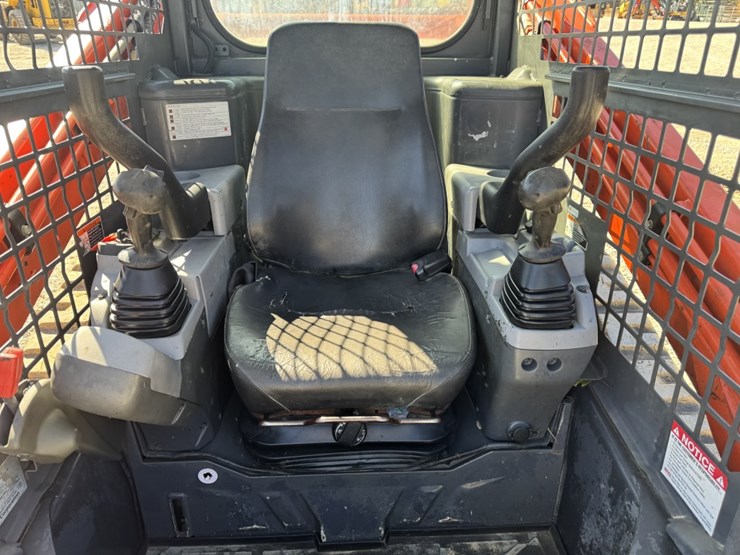 2017-kubota-svl75-2-image-6