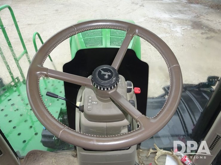 2018-john-deere-f4365-image-91