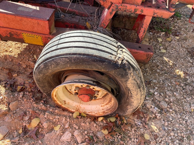 #5920-•-heston-chopper-with-hay-head-image-11