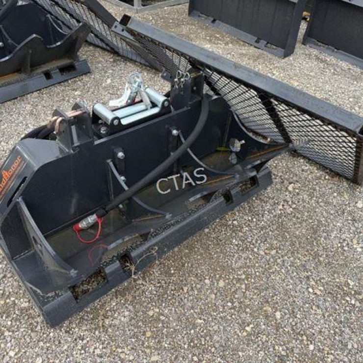 #102 • 15,000 lb Hydraulic Winch - Model: FW-13-15000G