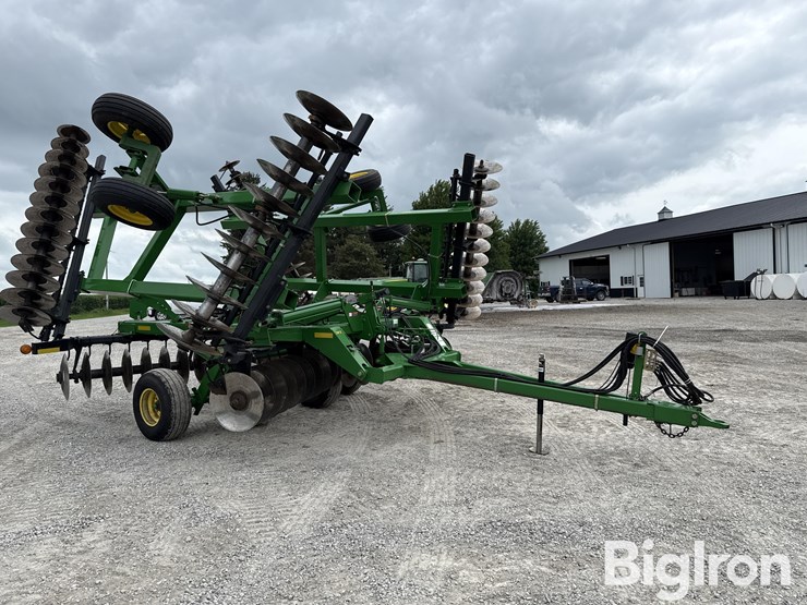 john-deere-637-image-3