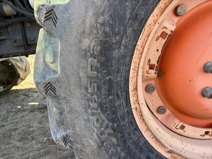 kubota-m126x-image-32