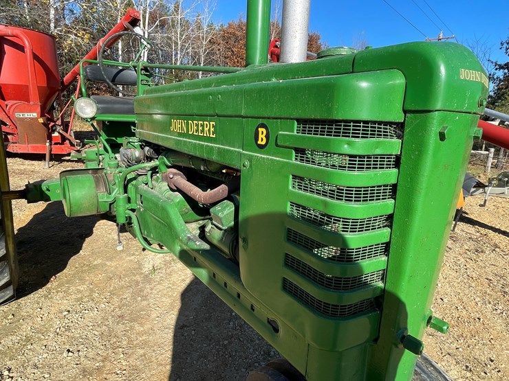 john-deere-b-image-6