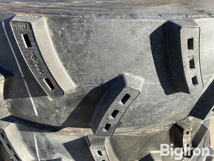 11r22.5-pivot-tires-image-10