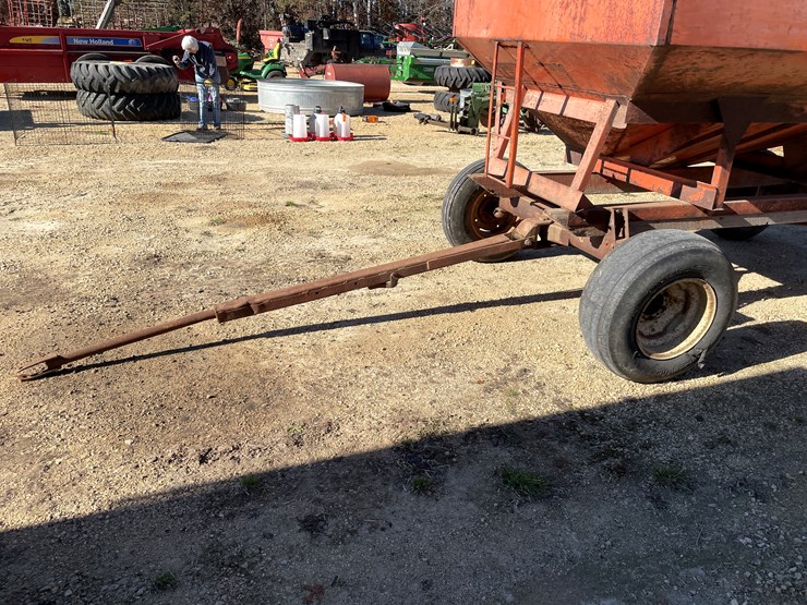 #5931-•-gravity-box-on-running-gear-image-9