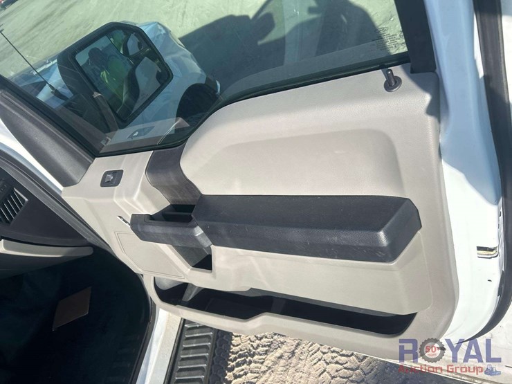 2019-ford-f150-image-22