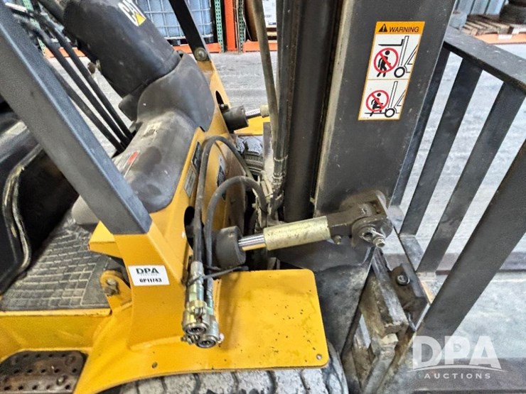 caterpillar-gp30k-image-32