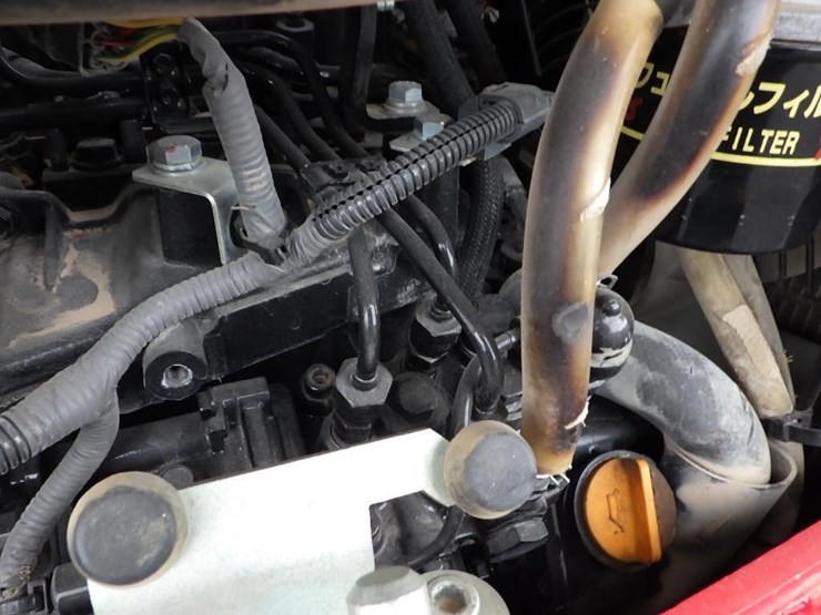 takeuchi-tb230-image-22