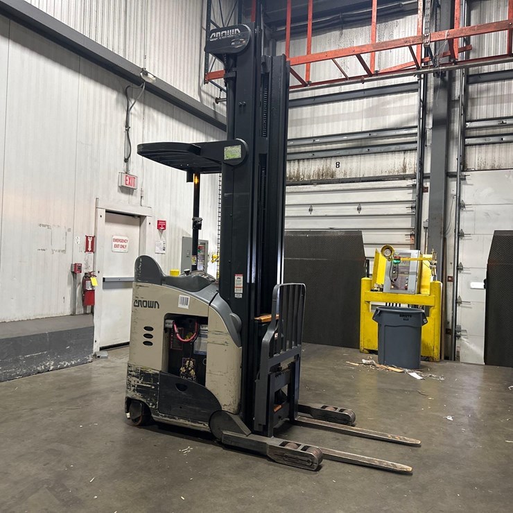 2019 CROWN RR5725-35