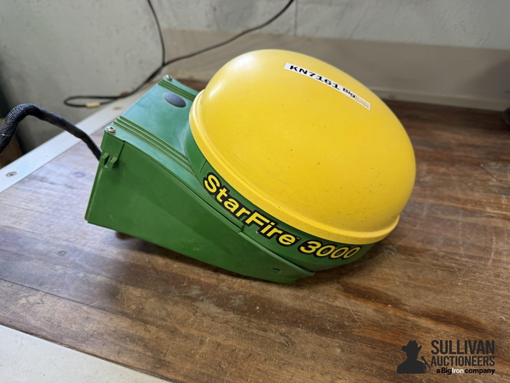 john-deere-3000-image-1