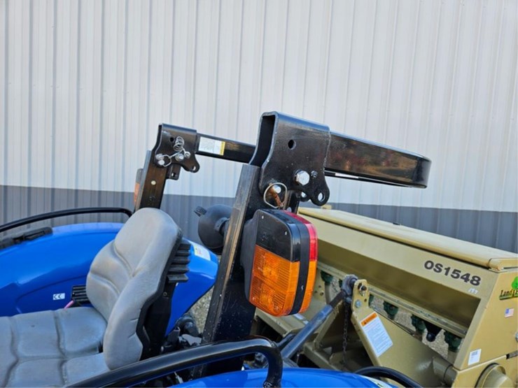 new-holland-tn65-image-43