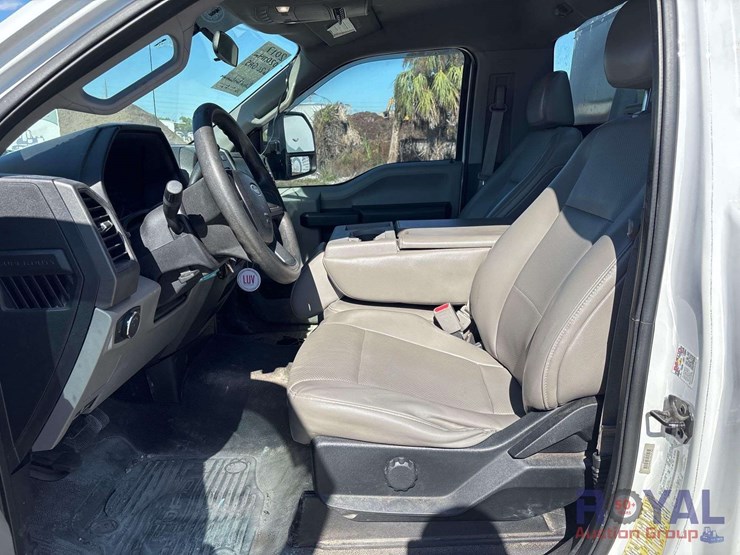 2017-ford-f350-image-6