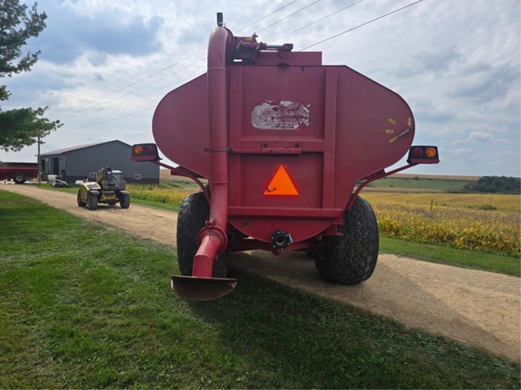 #22-•-2002-j-star-5600-manure-tank-image-4