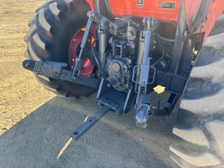 2018-kubota-m5-111d-image-13