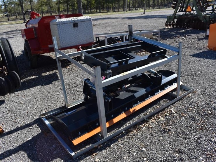 84"-skid-steer-snow-pushing-machine-image-1