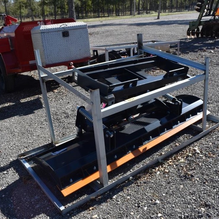 84" SKID STEER SNOW PUSHING MACHINE