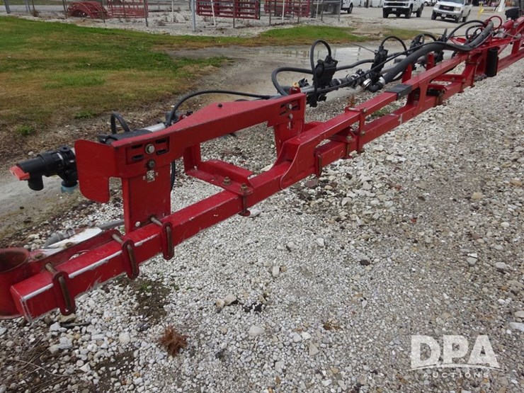 2019-case-ih-patriot-3340-image-57