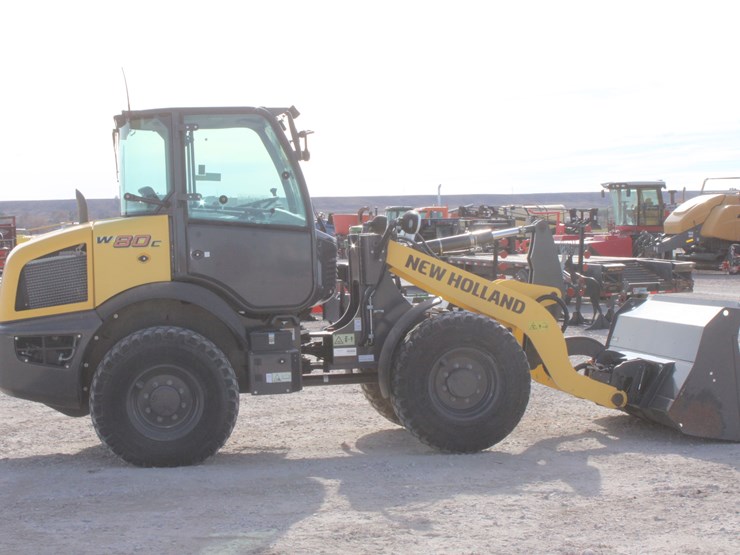 2021-new-holland-w80c-image-9