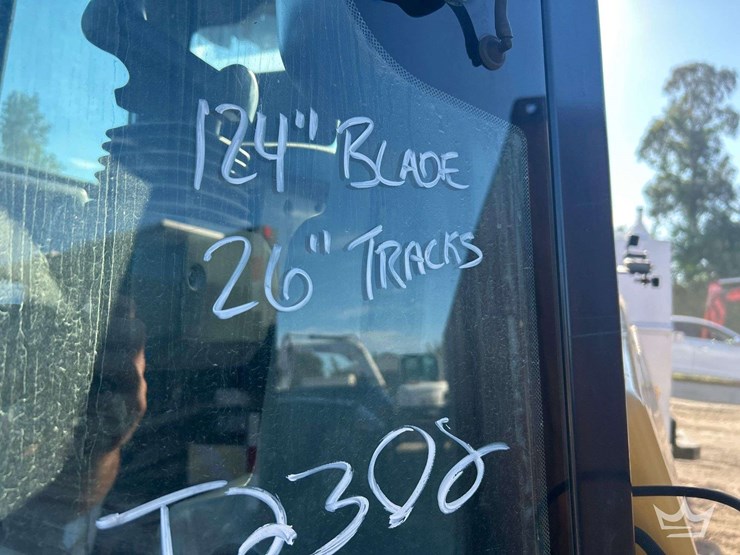 2020-caterpillar-d5k2-lgp-image-35