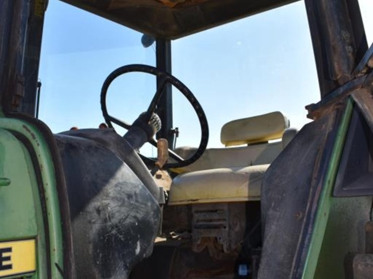 john-deere-4230-image-8