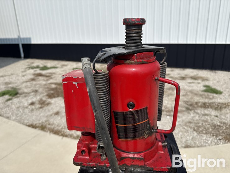 shop-made-sprayer-tire-jack-image-15