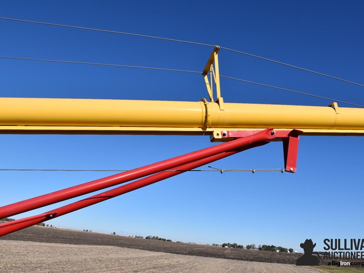 westfield-mkx-100-73-swing-away-auger-image-19