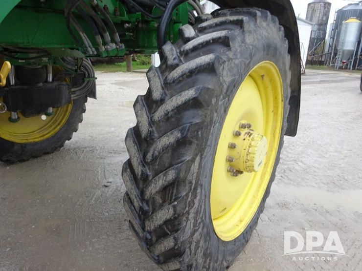 2017-john-deere-r4038-image-56
