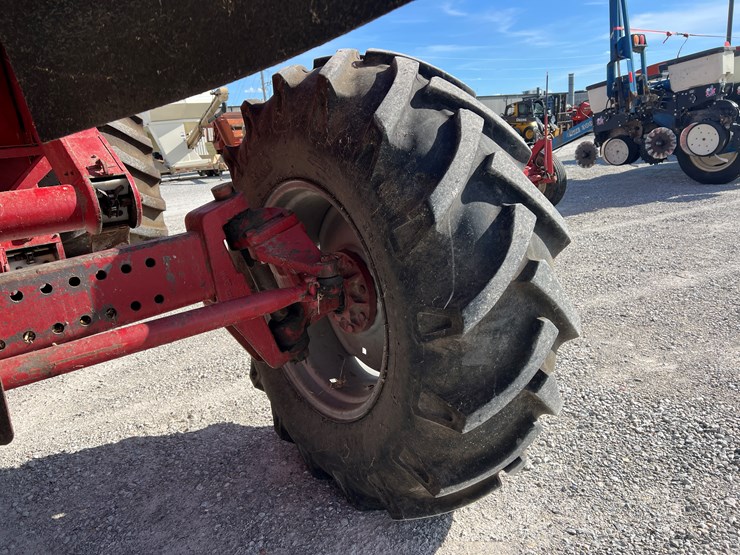 case-ih-1680-image-11