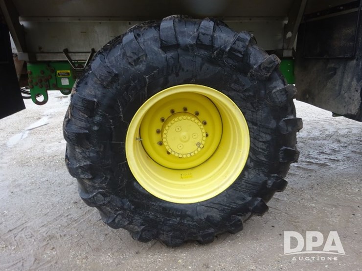 2018-john-deere-f4365-image-47