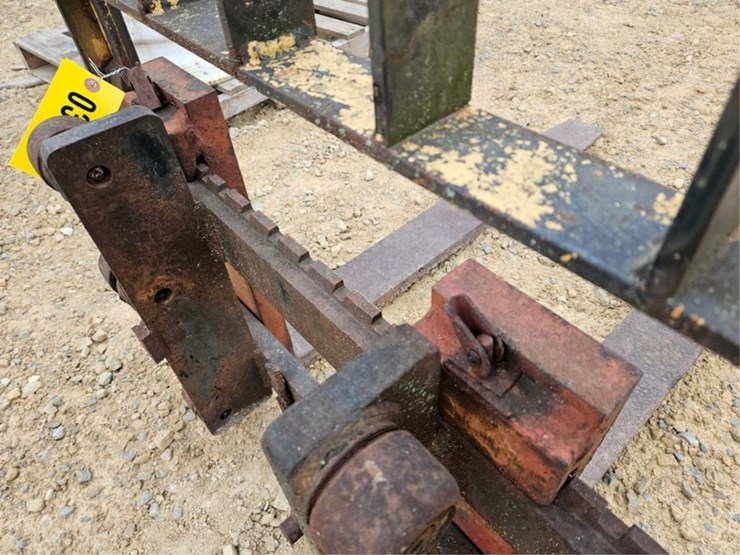 #3109-•-42"-pallet-forks-for-fork-lift-image-8