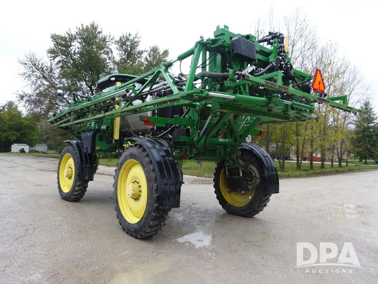 2017-john-deere-r4038-image-34