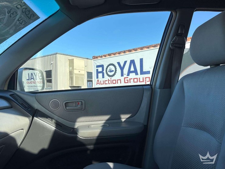 2005-toyota-highlander-image-16