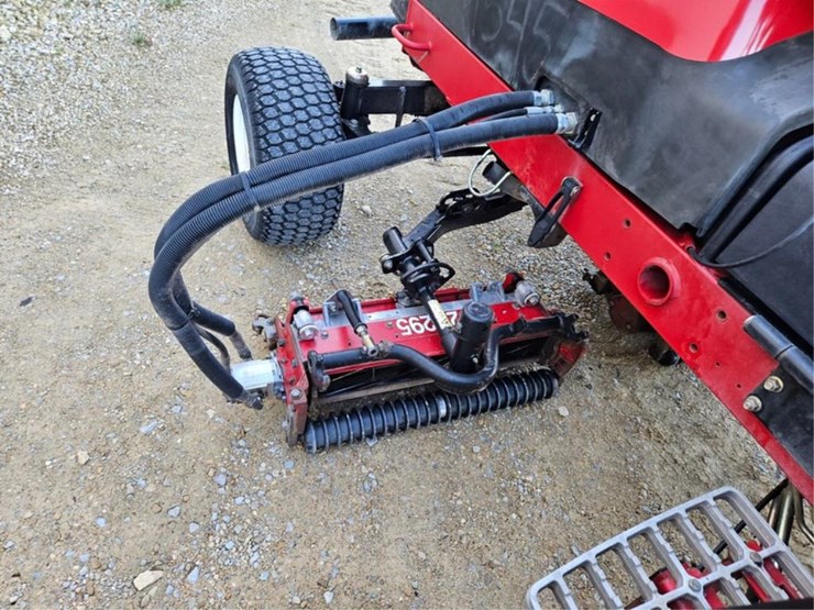 toro-reelmaster-5210-image-13