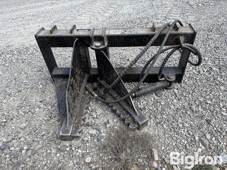 skid-steer-post-&-tree-puller-image-2