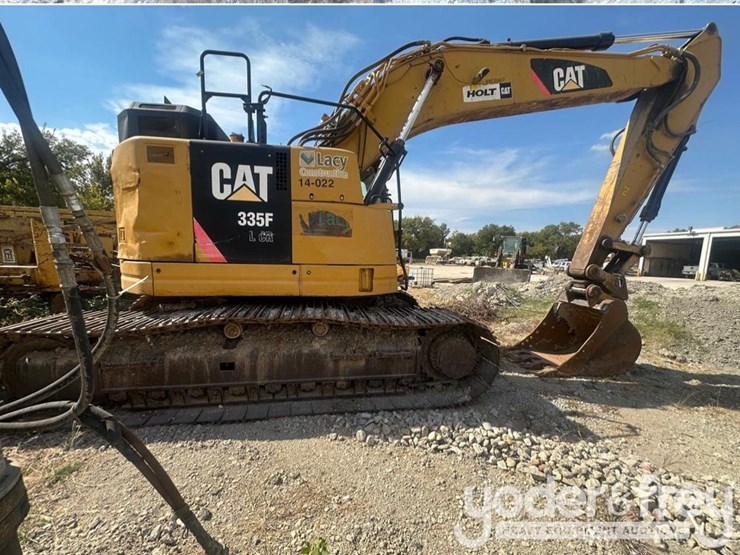 2016-caterpillar-335fl-image-1