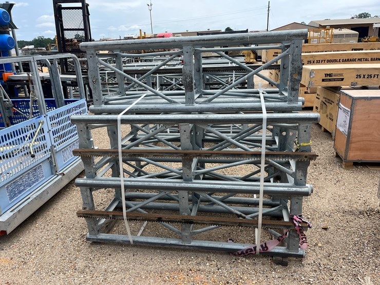 #2788-•-hek-tpm1600sd-electric-mast-climbing-work-platform/material-hoist-image-20