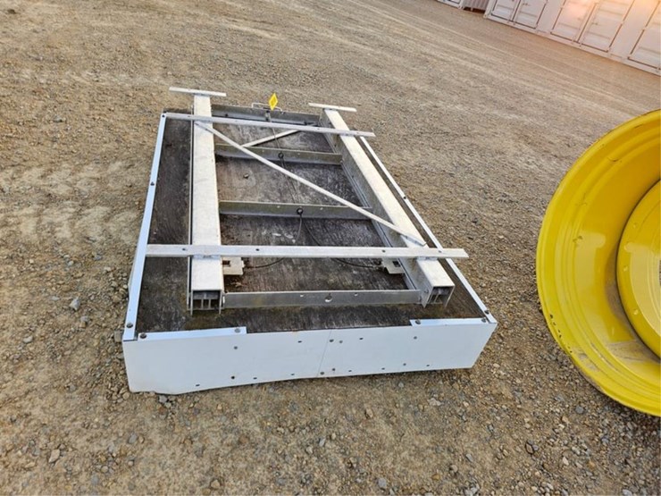 #3138-•-weather-guard-slide-out-tool-tray-image-6