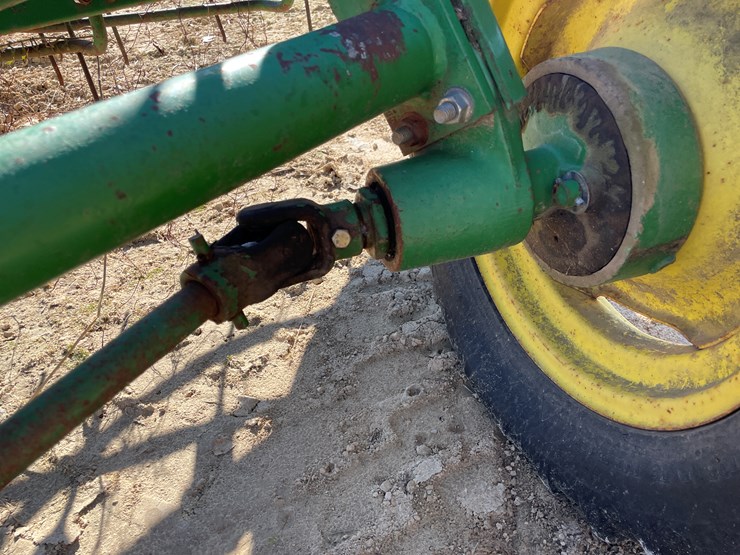 john-deere-662-image-18