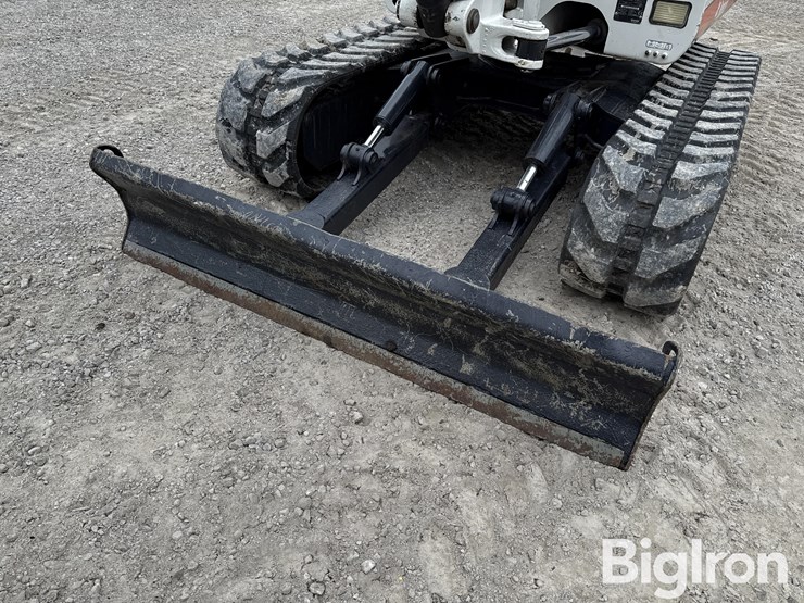 2005-bobcat-337g-image-16