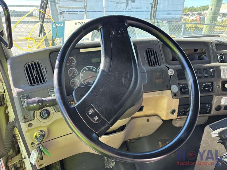 2008-sterling-acterra-image-7