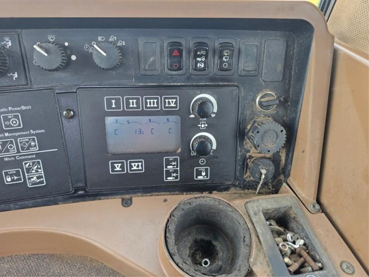 john-deere-8330-image-44