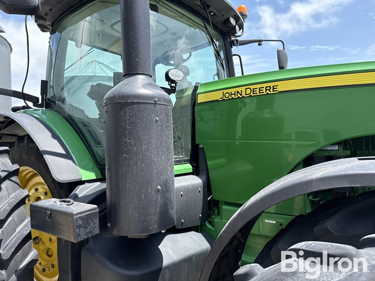 2011-john-deere-8310r-image-15