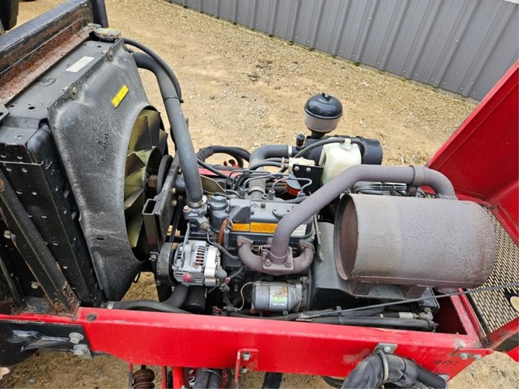 #3133-•-toro-reel-master-5200-fairway-mower-image-16