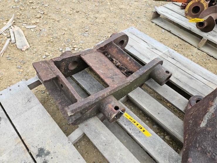 #3131-•-excavator-coupler-image-1